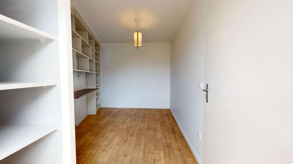 Appartement à BOIS-D'ARCY