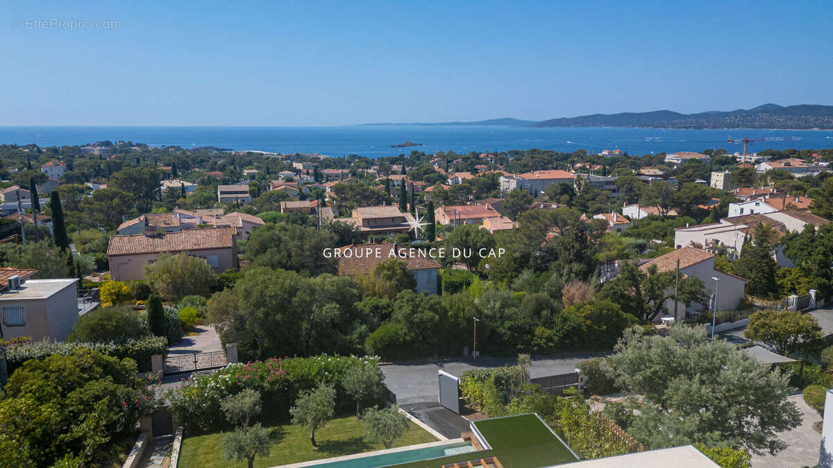 Maison à SAINT-RAPHAEL