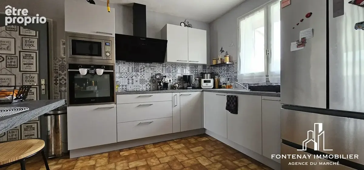 Maison 97 m² à Fontaines  - photo 2