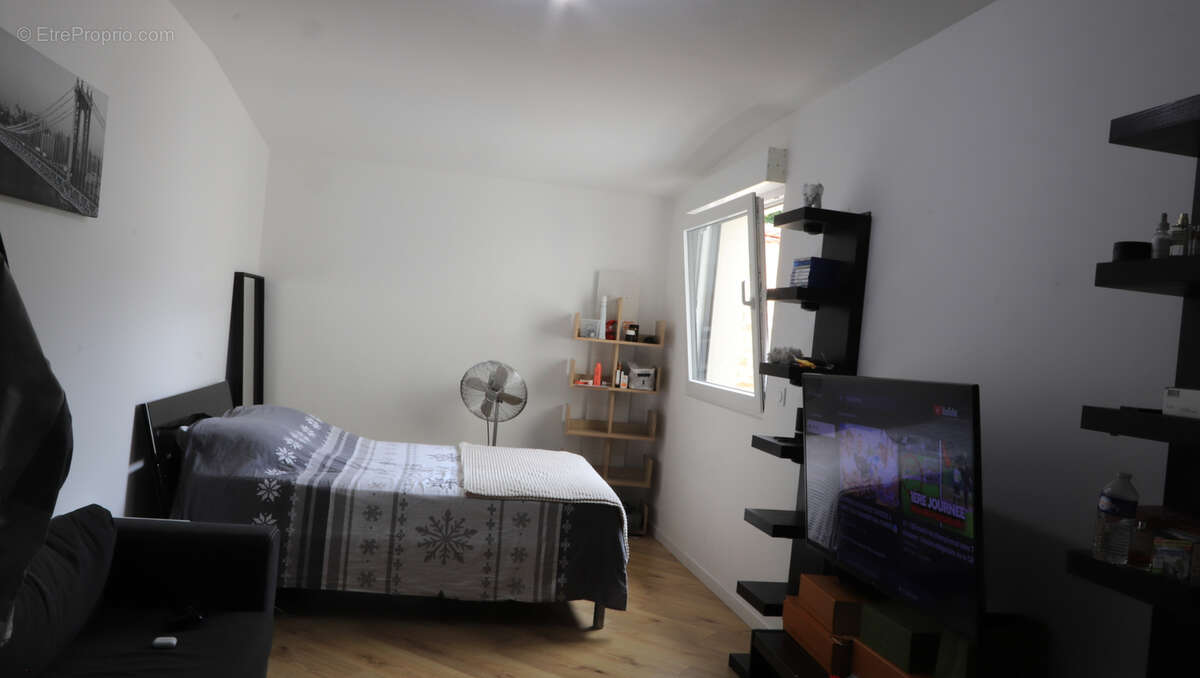 Maison à AUDUN-LE-TICHE