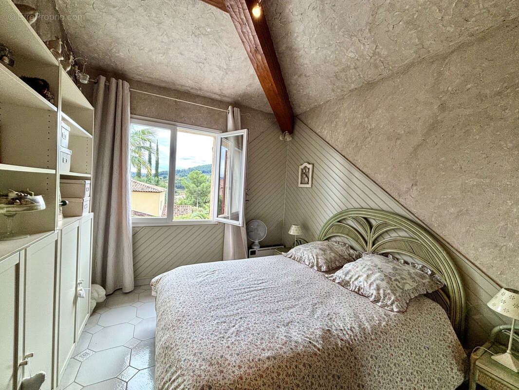 Maison à LA CADIERE-D&#039;AZUR