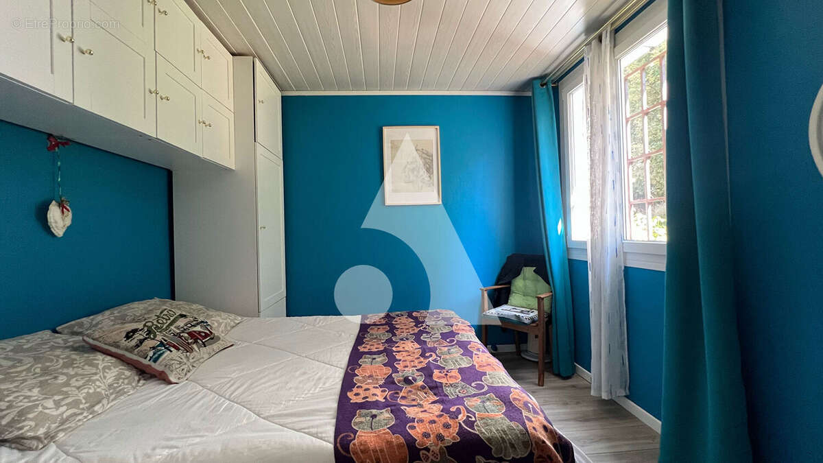 Maison à LA ROQUEBRUSSANNE