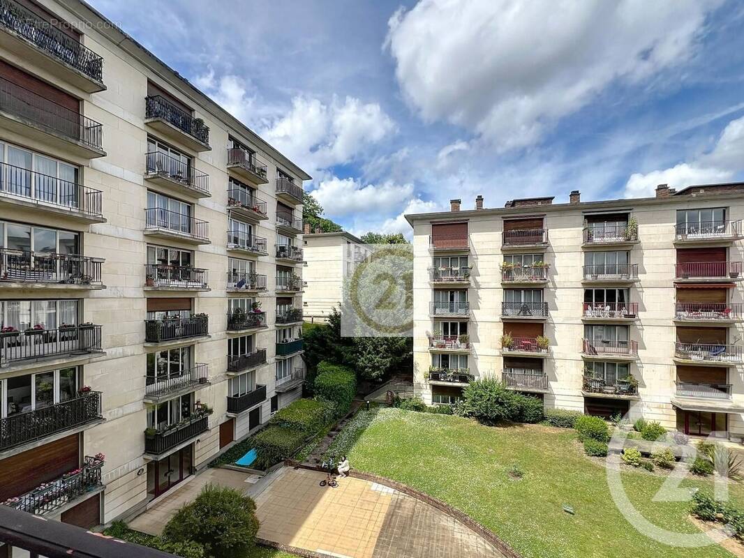 Appartement à SAINT-CLOUD