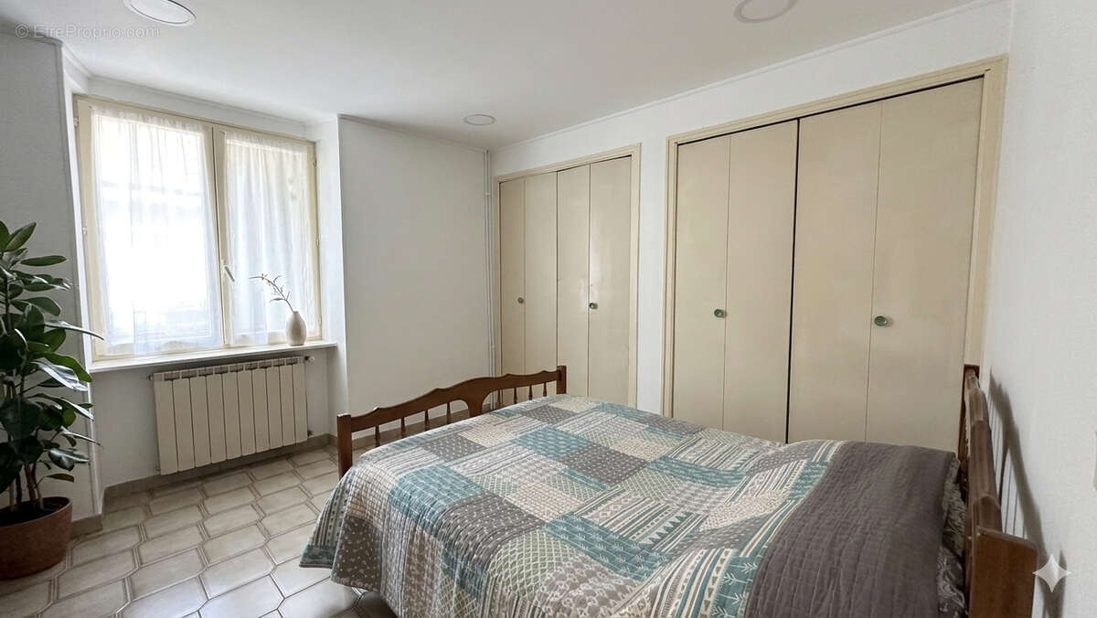 Appartement à SEPTEMES-LES-VALLONS
