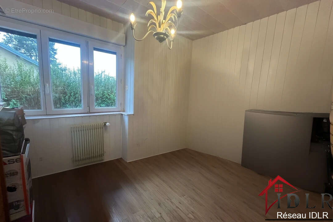 Maison à VAL-DE-MEUSE