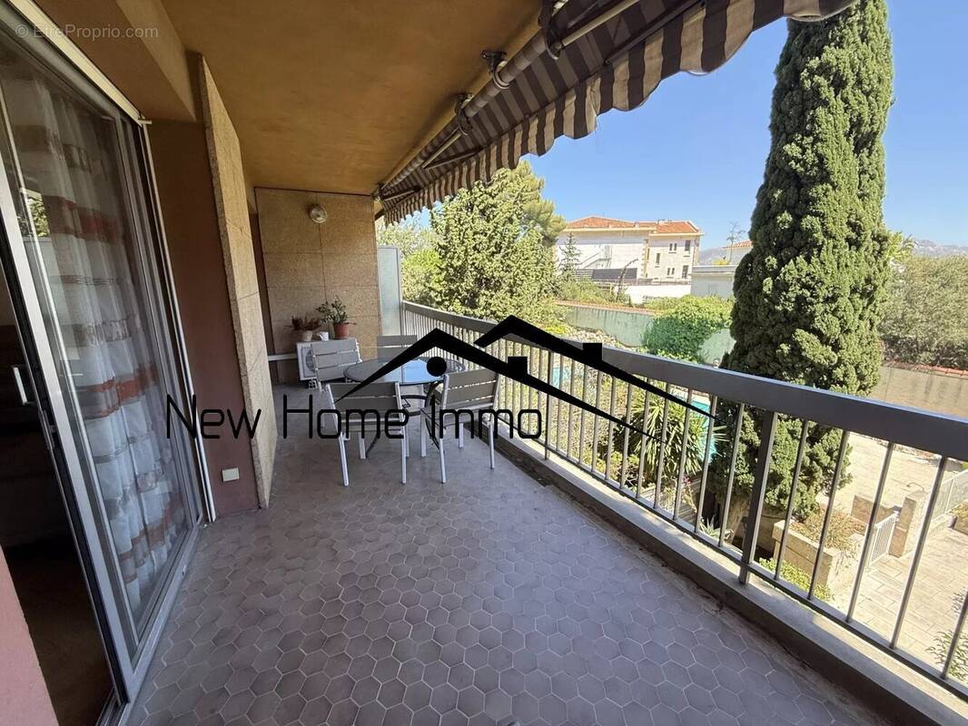 Appartement à MARSEILLE-8E