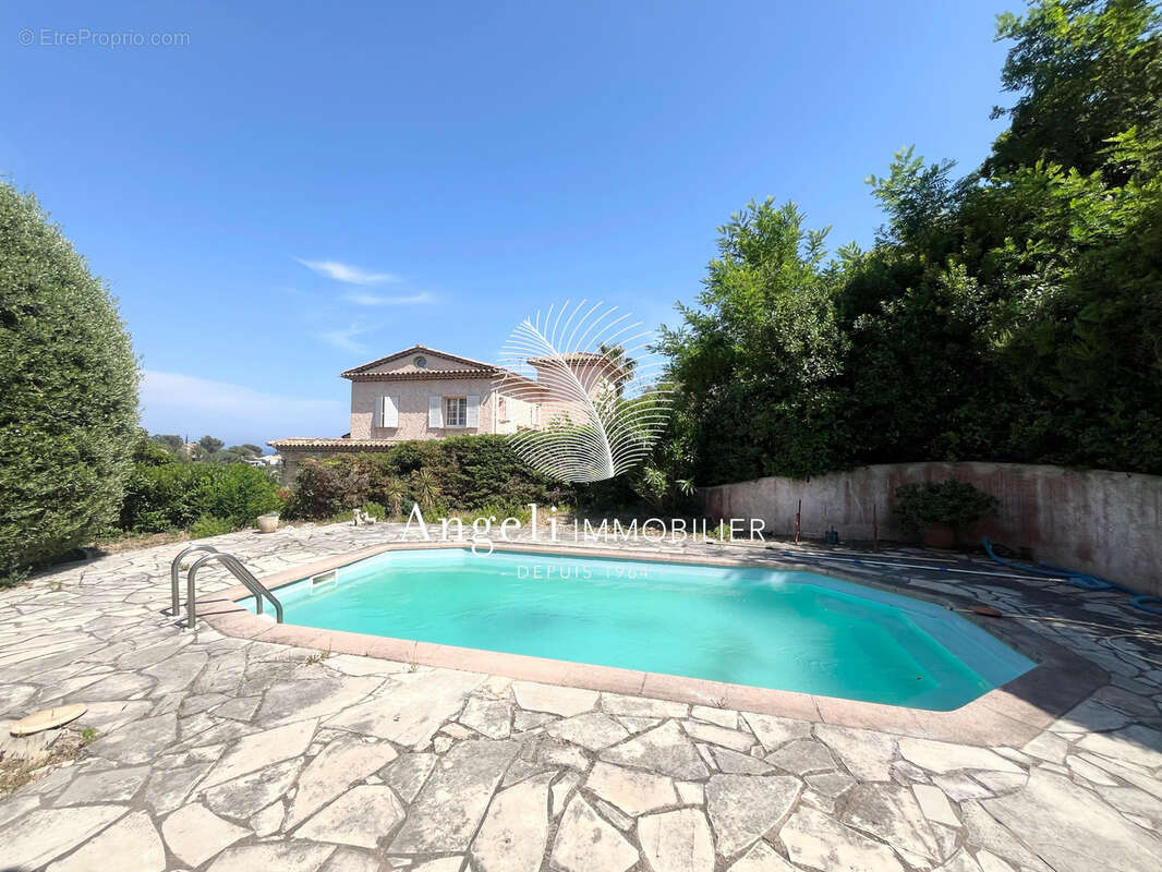 Saint-aygulf beau potentiel - photo 9