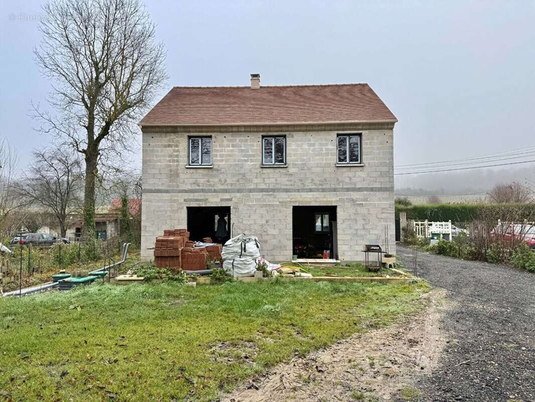59783578b.jpg - Maison à SAINT-CREPIN-IBOUVILLERS