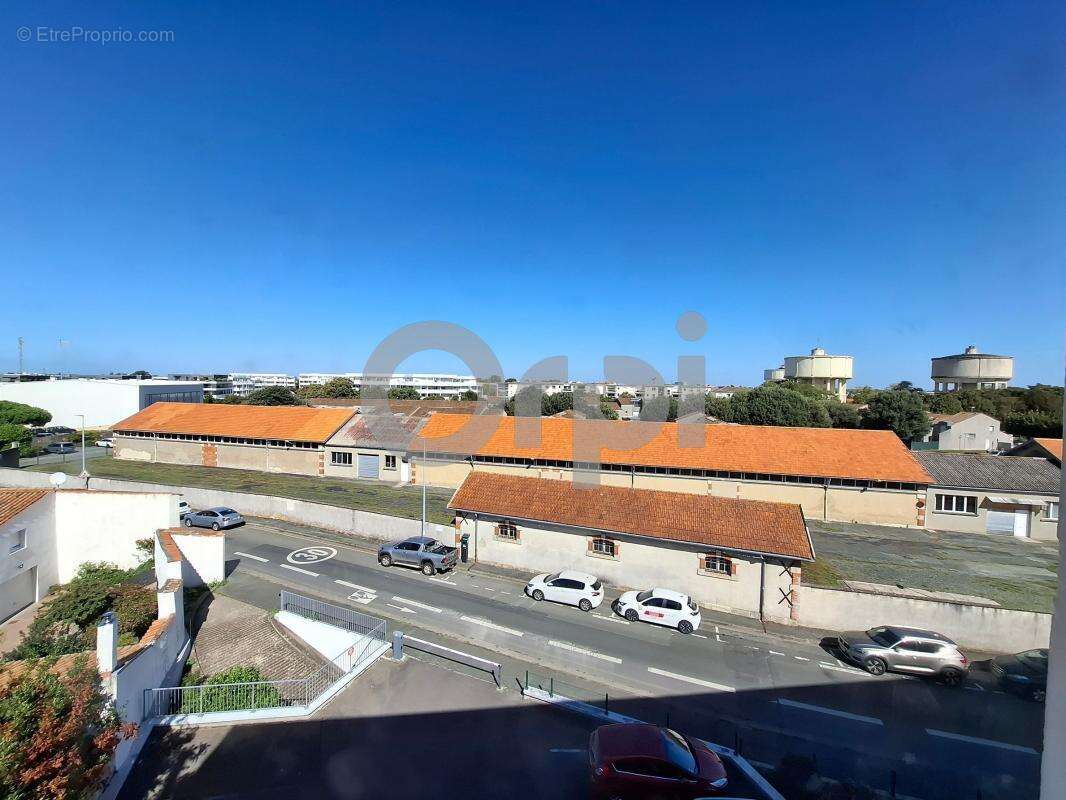 Appartement T3 70m2  Vendre Centre ville de La Rochelle - photo 10