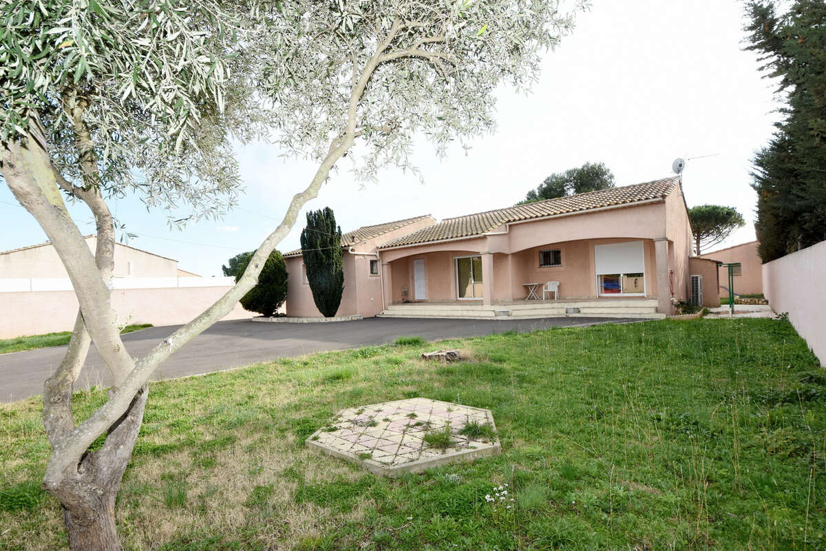 Maison à COURSAN