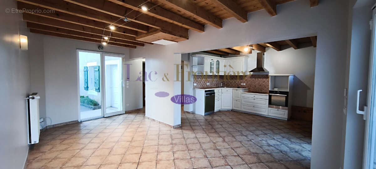 Maison à VEIGY-FONCENEX