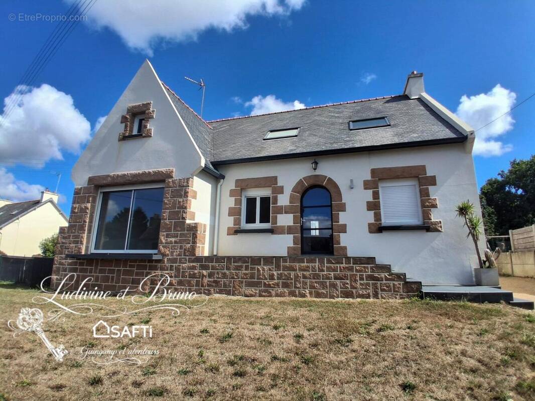 Photo 1 - Maison à BELLE-ISLE-EN-TERRE