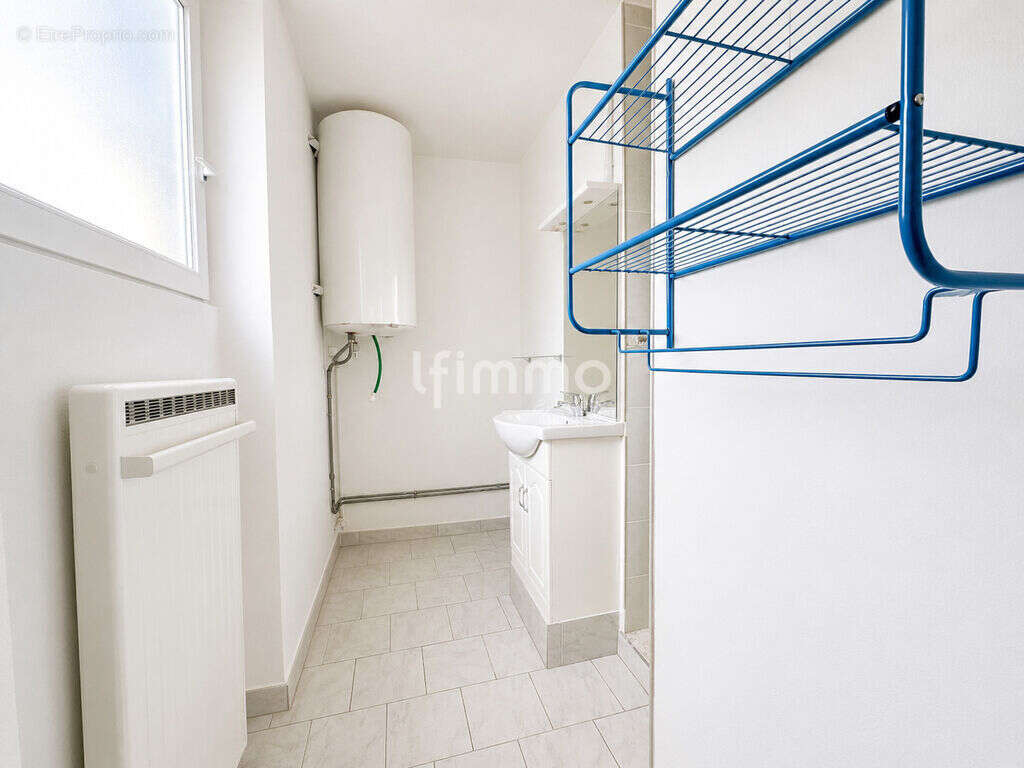 Maison 168m² 4 chs Terrain 621m² préau garage - photo 21
