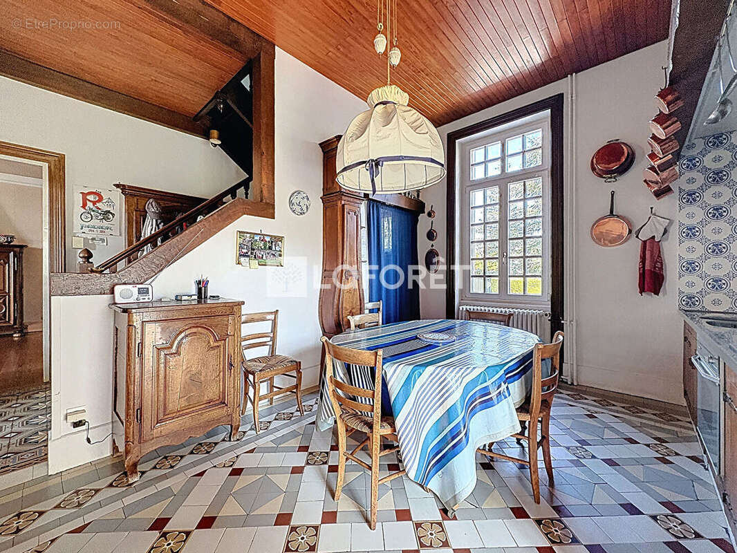 Maison à BOURG-EN-BRESSE