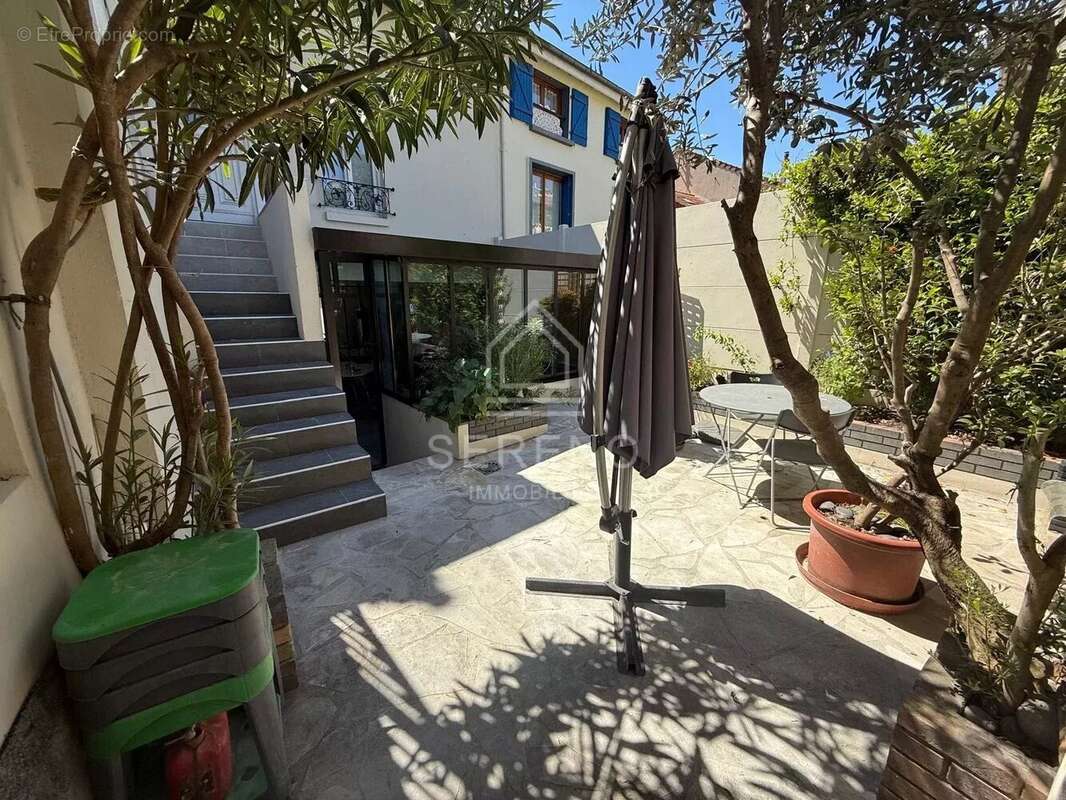 Maison à FONTENAY-SOUS-BOIS