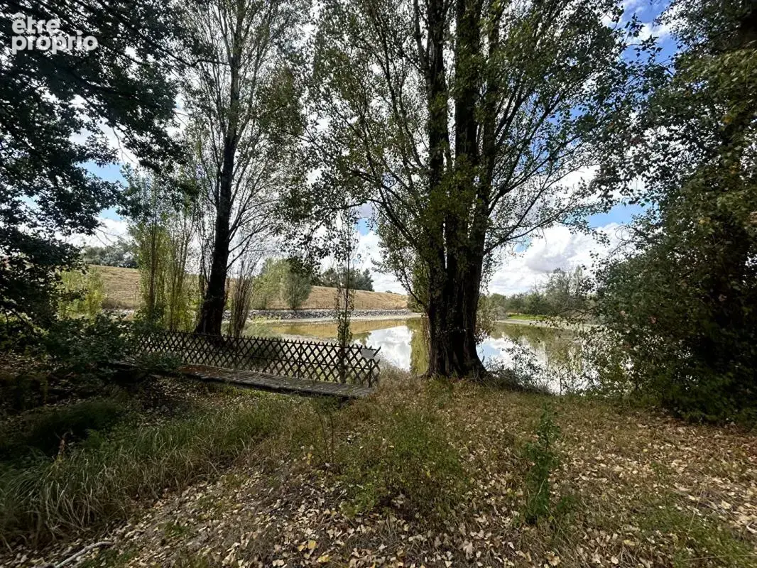 Splendide PLAN D'EAU situé à 15 minutes de Nevers - photo 2