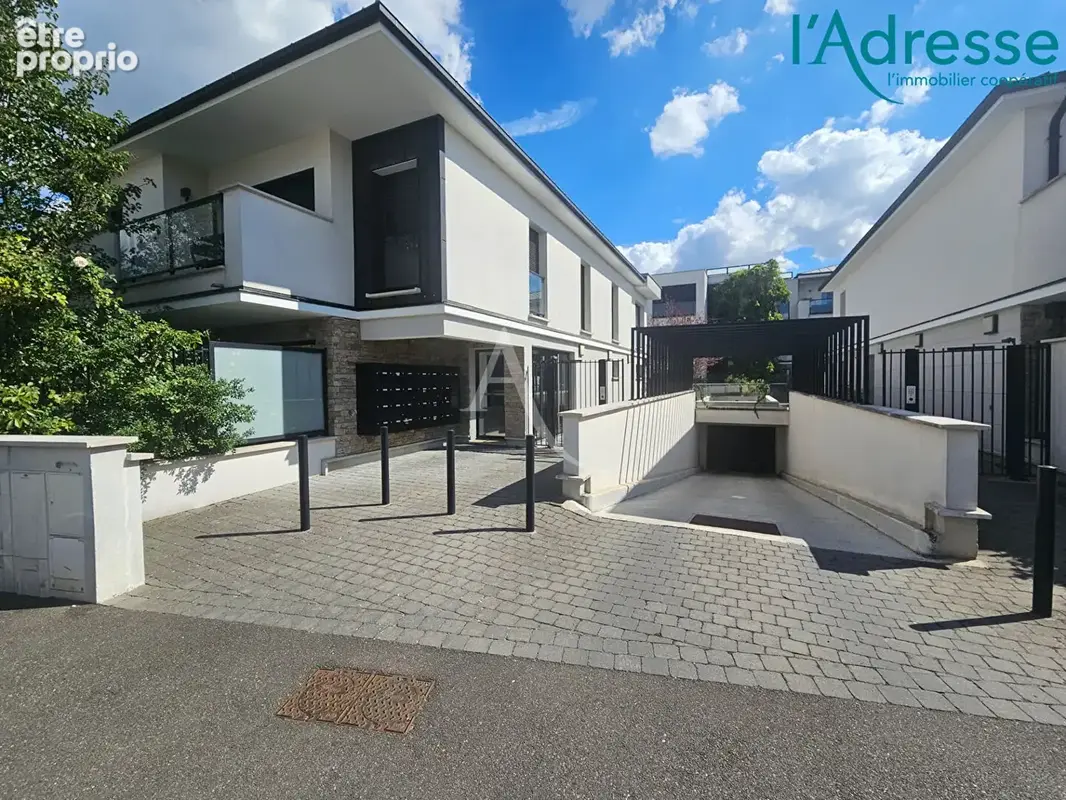 Photo Appartement à Noisy-Le-Grand au prix de 182 000€