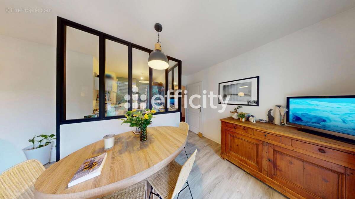 Appartement à CROIX