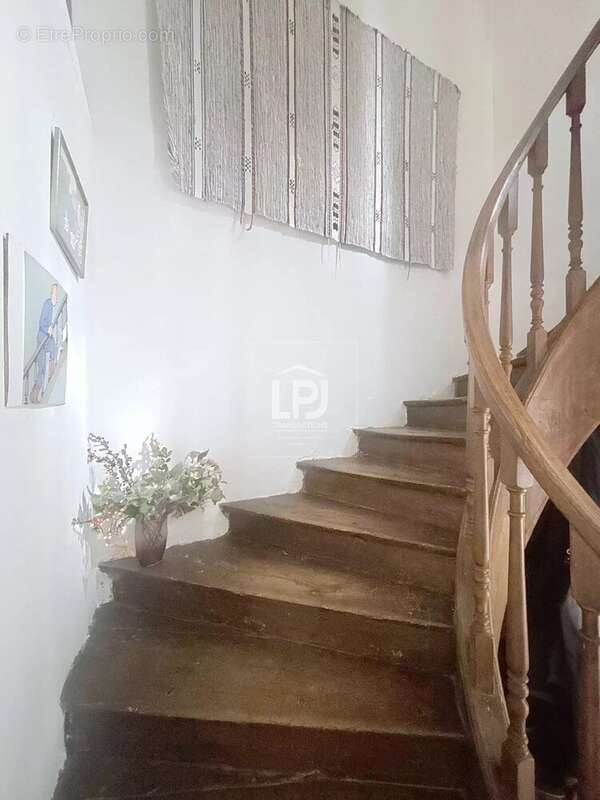 Maison à SAINTE-FOY-D&#039;AIGREFEUILLE