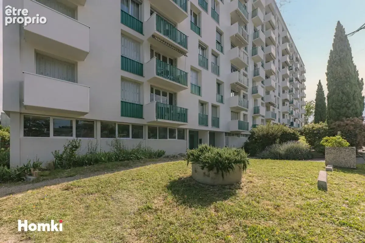Appartement T5 de 100 m² à Oullins-Pierre-Bénite 69310, Rue du Centenaire - photo 18