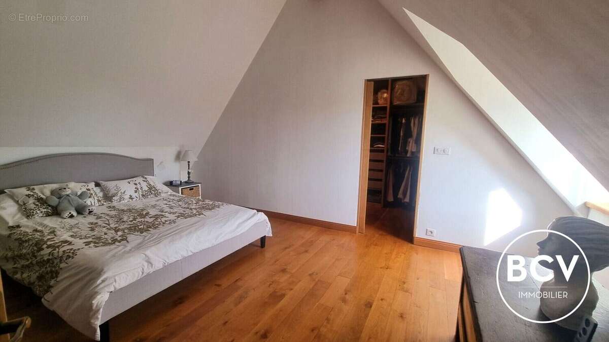 Maison à CHARTRES