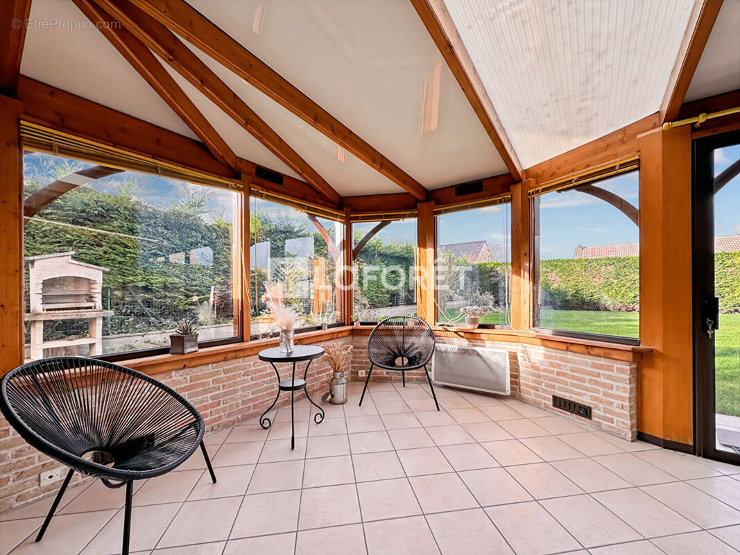 Maison à OYE-PLAGE