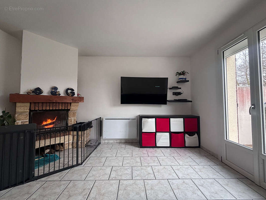 Maison à FAREMOUTIERS