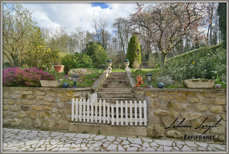 Maison à VILLERS-COTTERETS