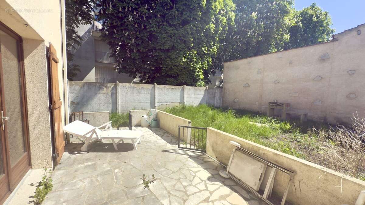 Maison à LES MUREAUX