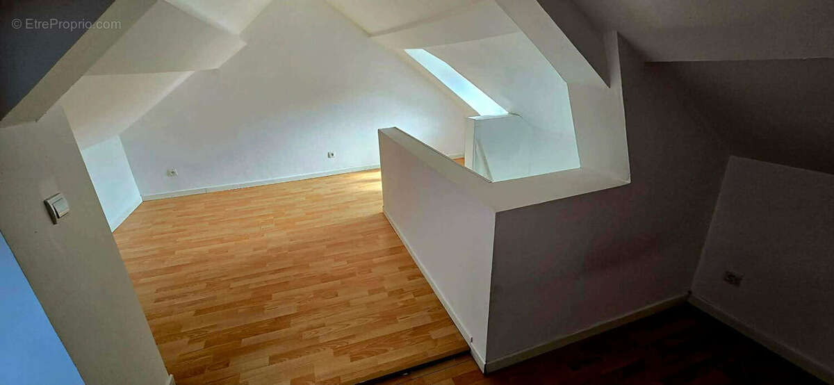 Maison Caudebec Les Elbeuf 3 pièce(s) 62 m2 - photo 2