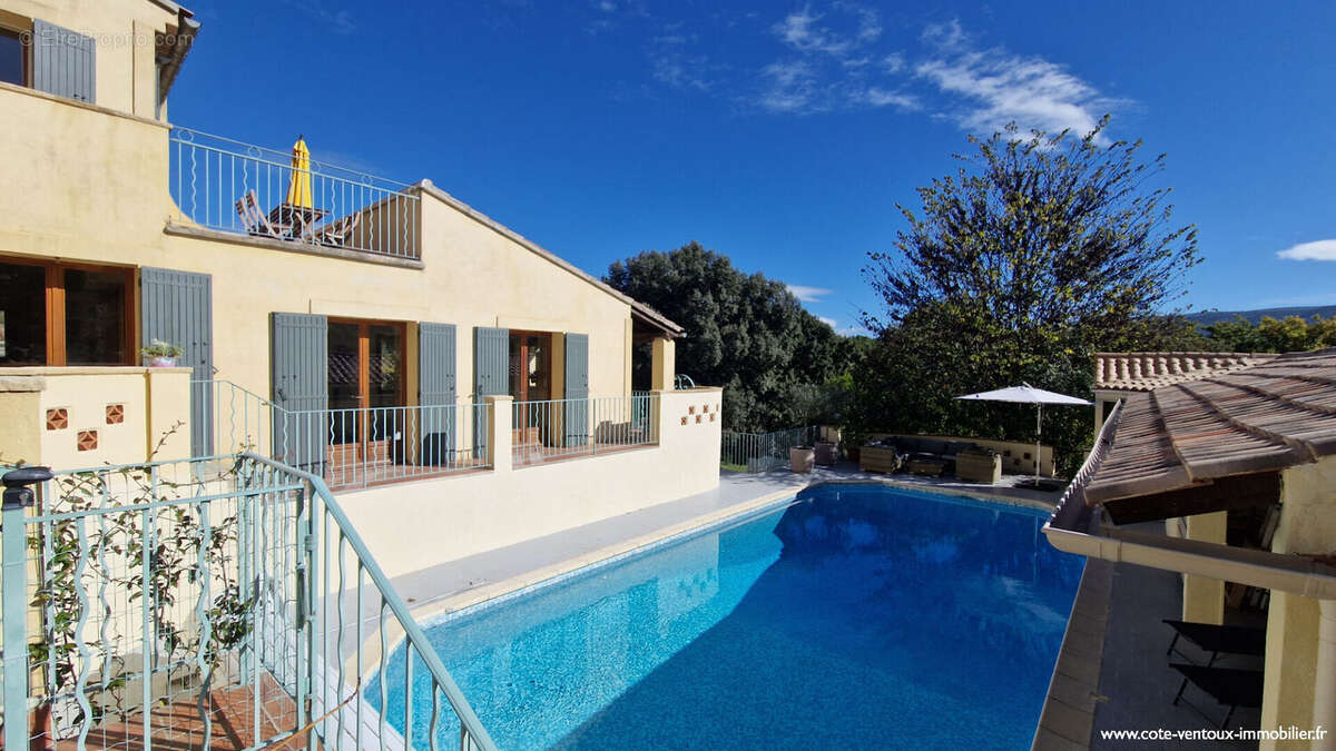 Maison à MALEMORT-DU-COMTAT