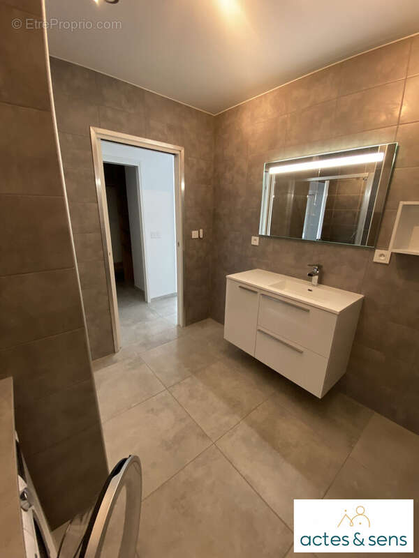 Appartement 79 m² à La Chambre  - photo 9