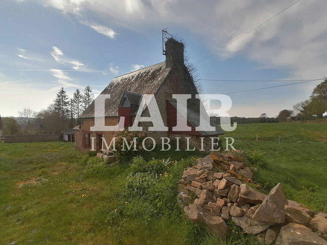 Maison à PUTANGES-PONT-ECREPIN