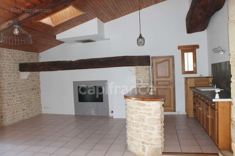 Maison à AIRVAULT