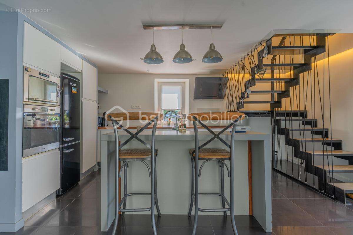 Appartement à PRINGY