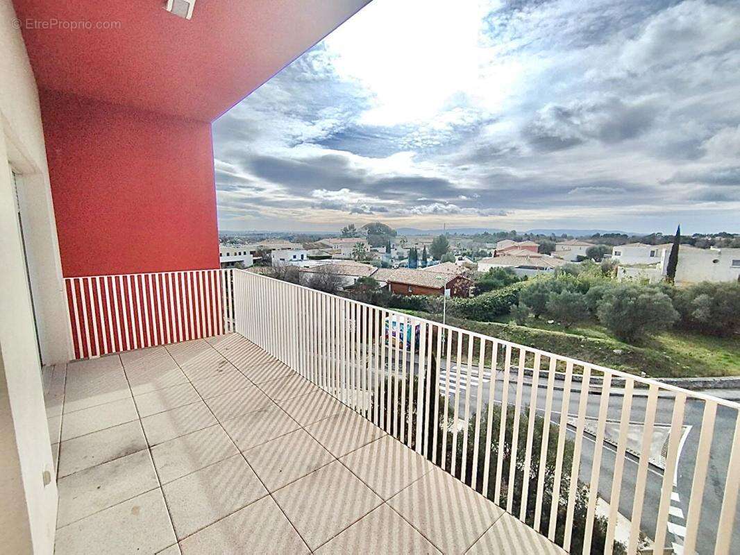 Appartement à JUVIGNAC