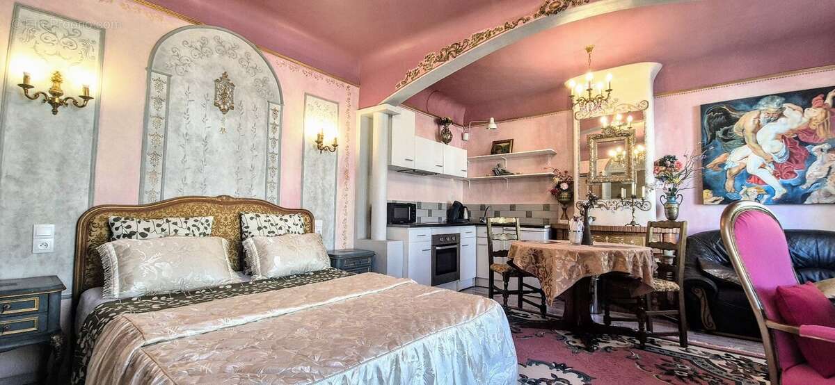 Maison de Village d'Exception avec gîtes - photo 10
