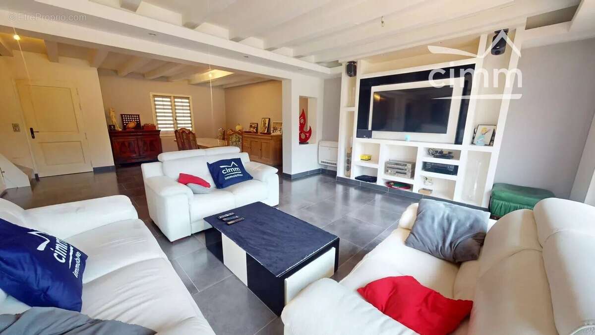Maison avec piscine - saint cyr en val - photo 12