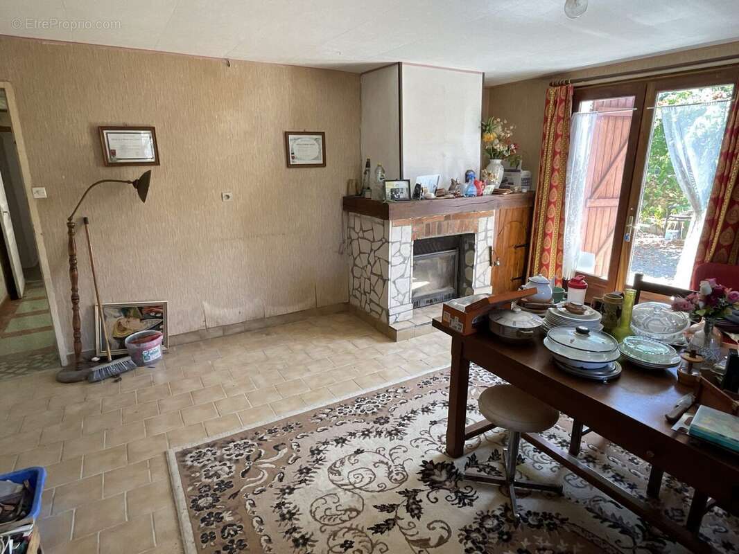 Maison 90 m² à La Puye  - photo 6