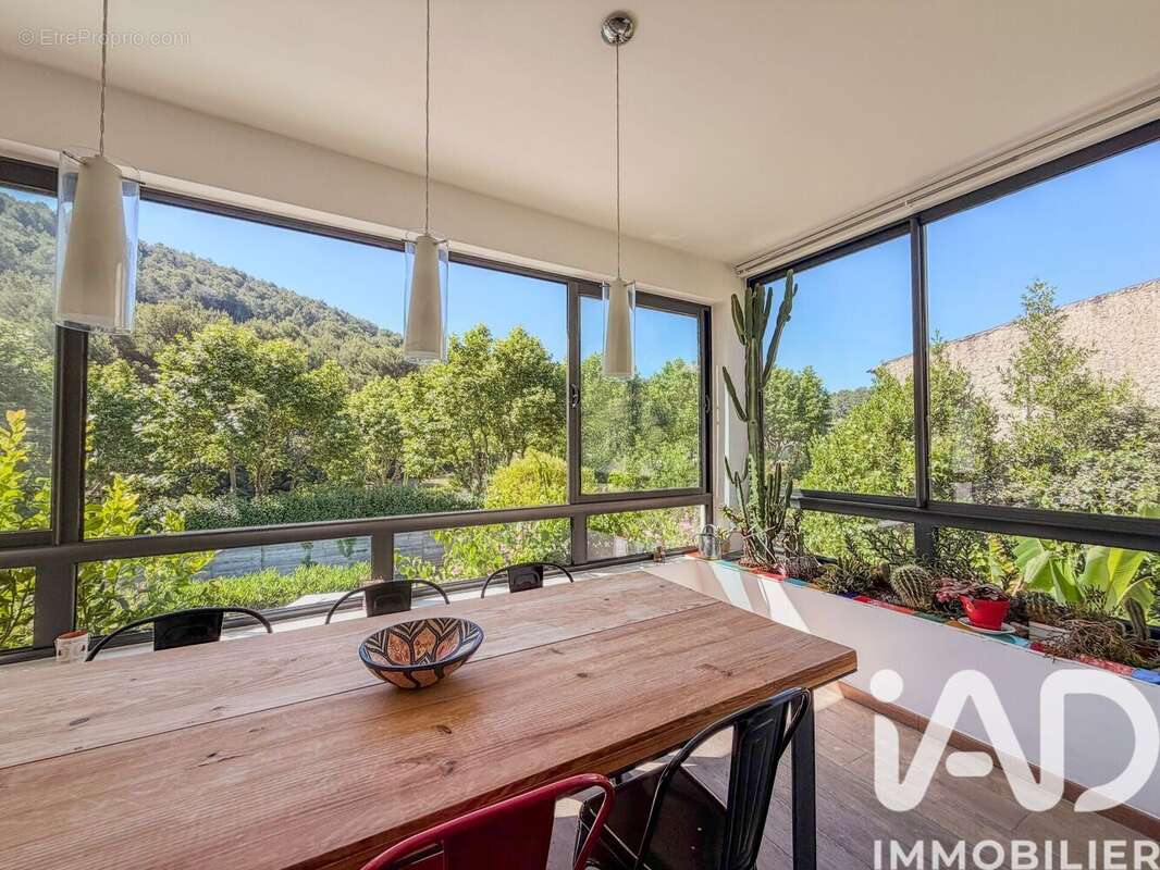 Photo 5 - Maison à CARNOUX-EN-PROVENCE