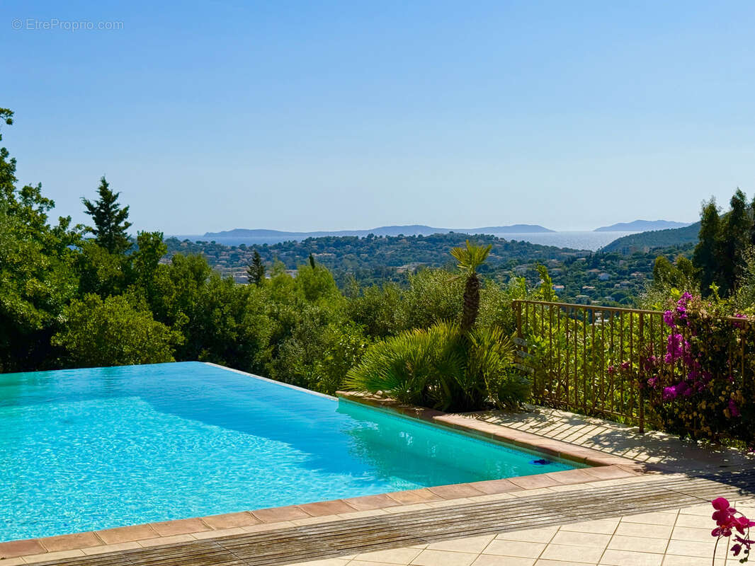 Maison à CAVALAIRE-SUR-MER