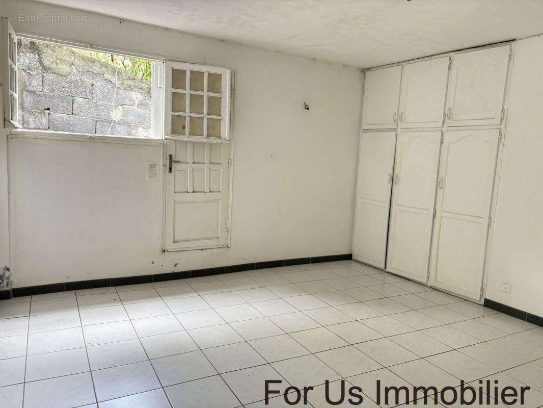 Maison à VIEUX-HABITANTS