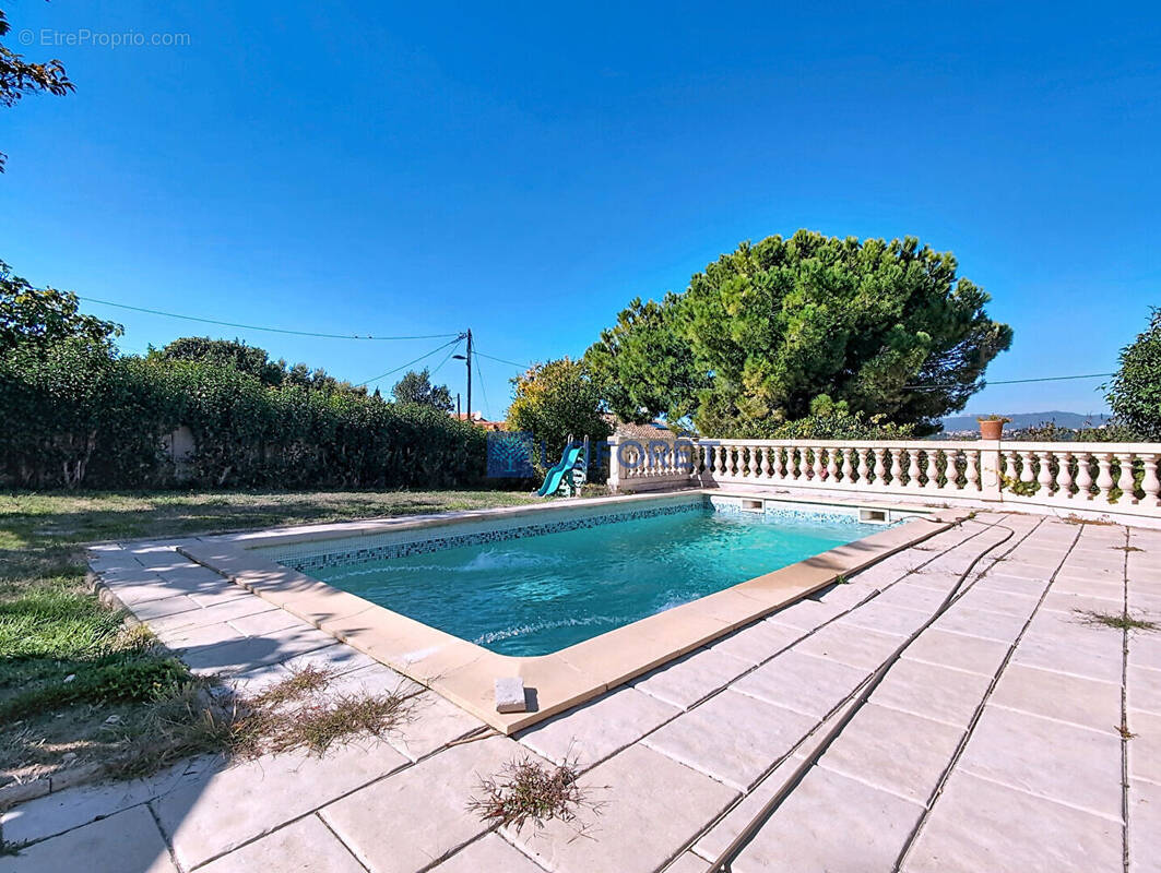 Maison à MARSEILLE-11E