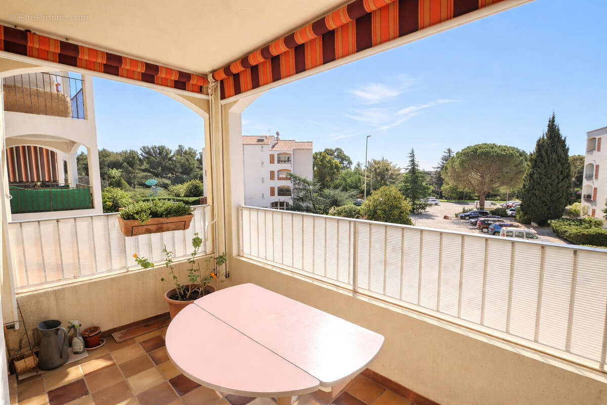 Autre à HYERES