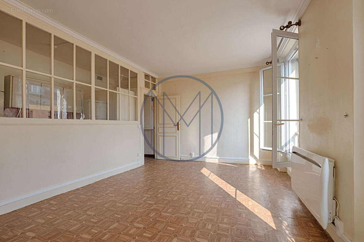 Appartement à VERSAILLES