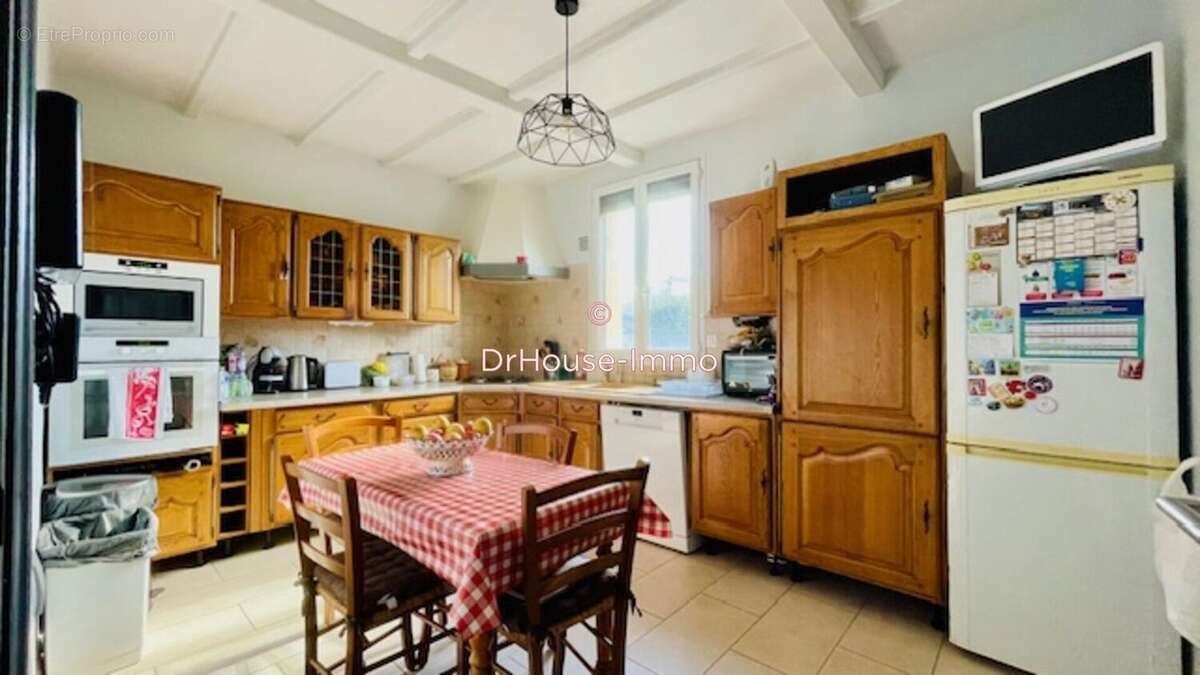 Maison à LES PAVILLONS-SOUS-BOIS