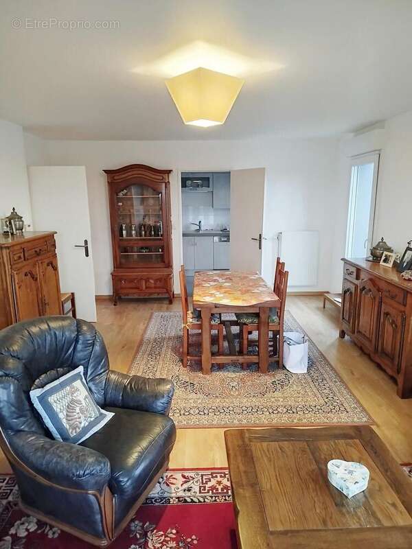 Photo 3 - Appartement à ROSNY-SUR-SEINE