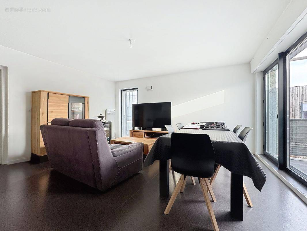 Appartement à PERIGNY