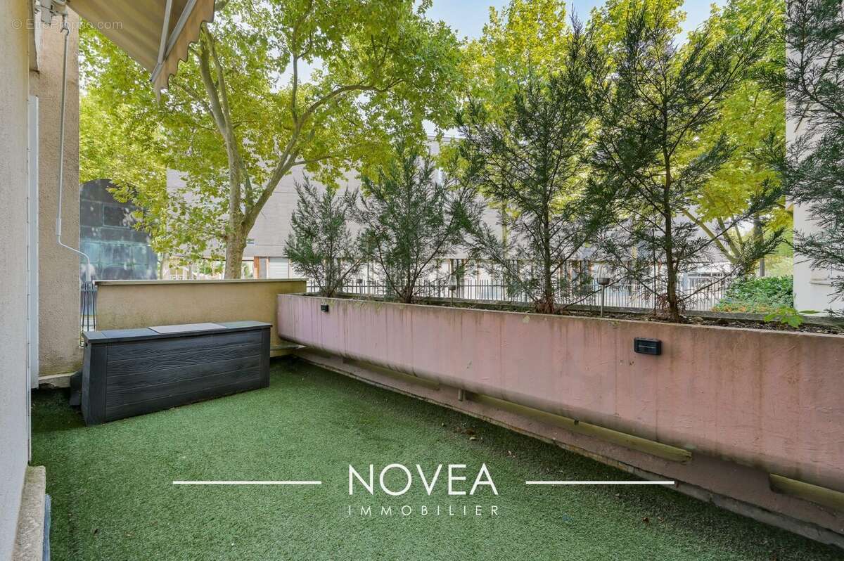 Appartement à VAULX-EN-VELIN