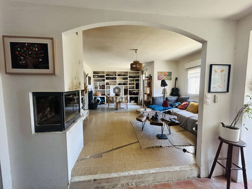 Maison T4 - Secteur haut de Grazailles - photo 6